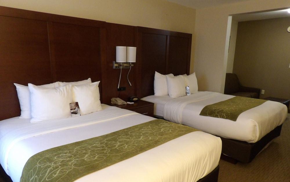 Comfort Suites Omaha East-Council Bluffs Zewnętrze zdjęcie