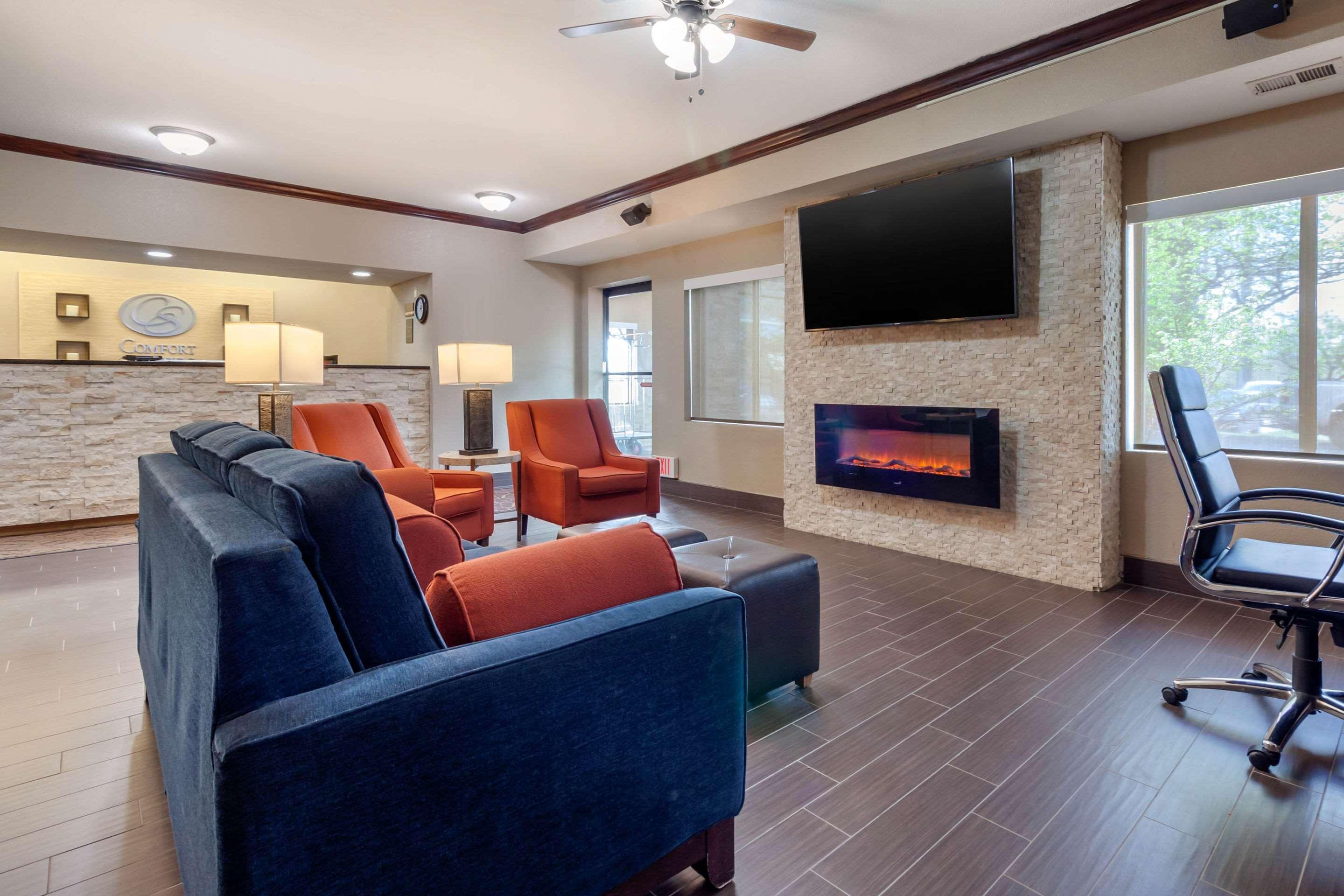 Comfort Suites Omaha East-Council Bluffs Zewnętrze zdjęcie