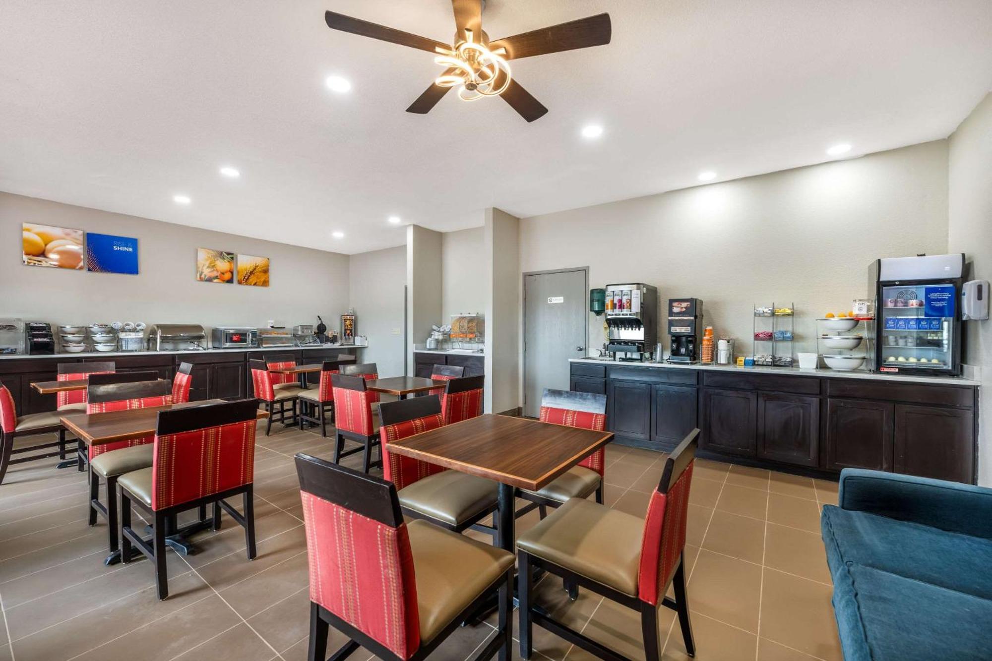 Comfort Suites Omaha East-Council Bluffs Zewnętrze zdjęcie