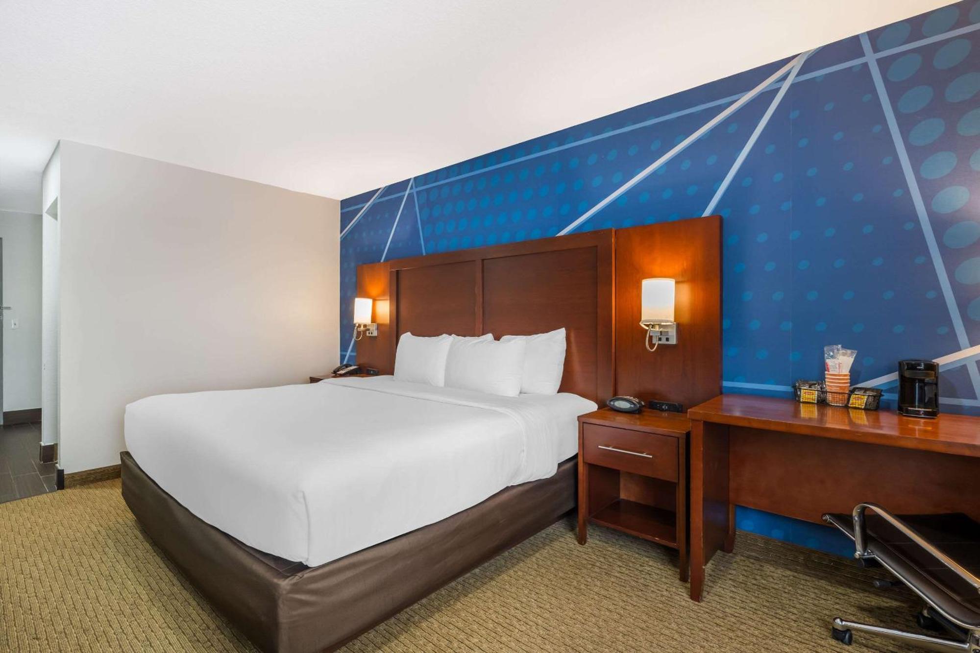 Comfort Suites Omaha East-Council Bluffs Zewnętrze zdjęcie