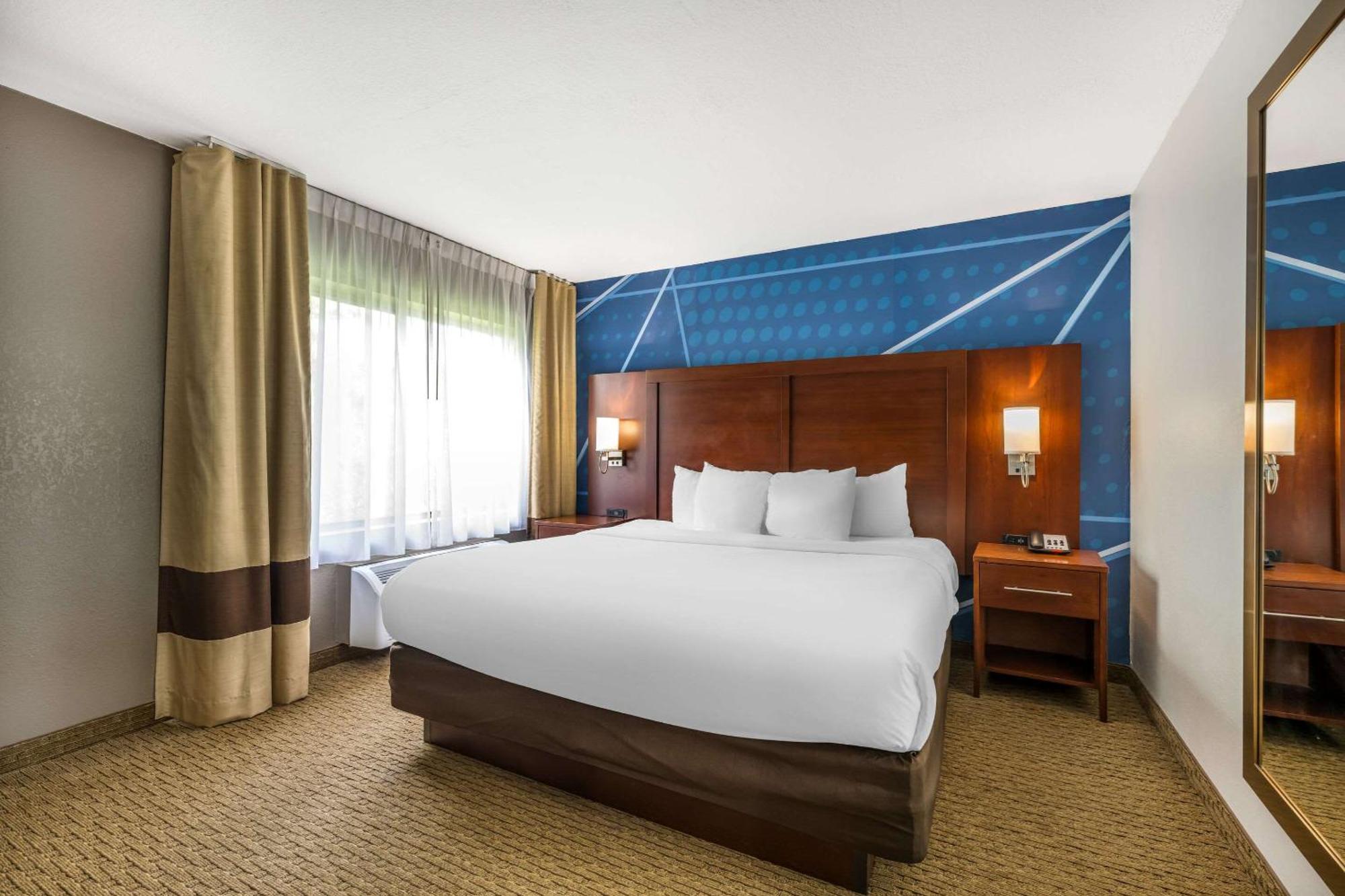 Comfort Suites Omaha East-Council Bluffs Zewnętrze zdjęcie