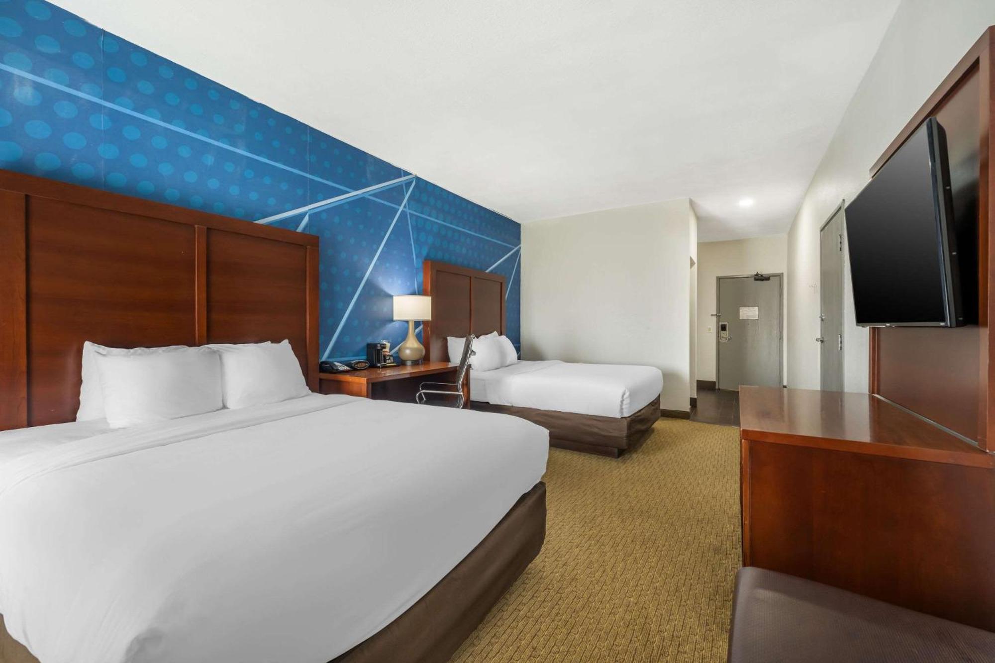 Comfort Suites Omaha East-Council Bluffs Zewnętrze zdjęcie