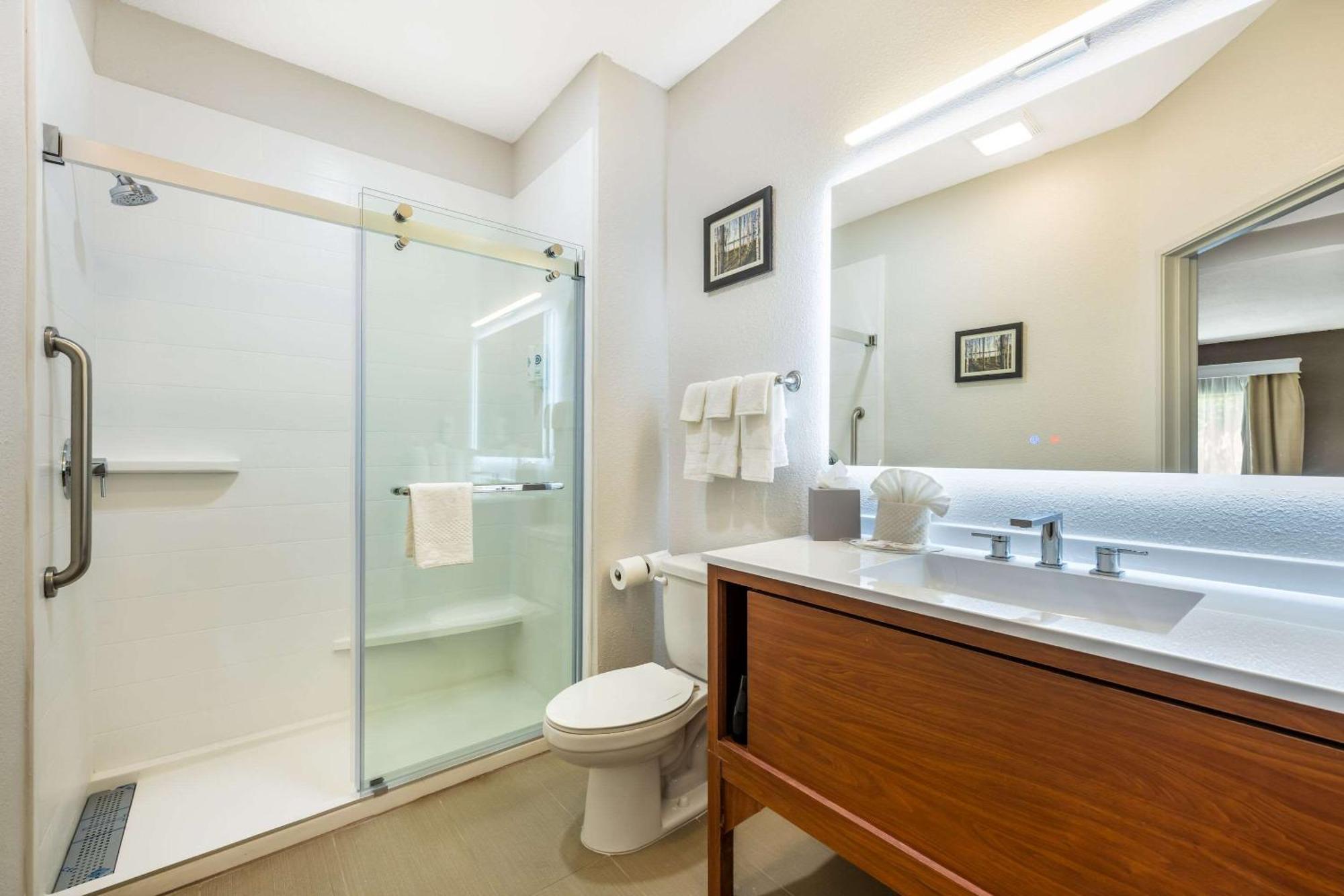 Comfort Suites Omaha East-Council Bluffs Zewnętrze zdjęcie