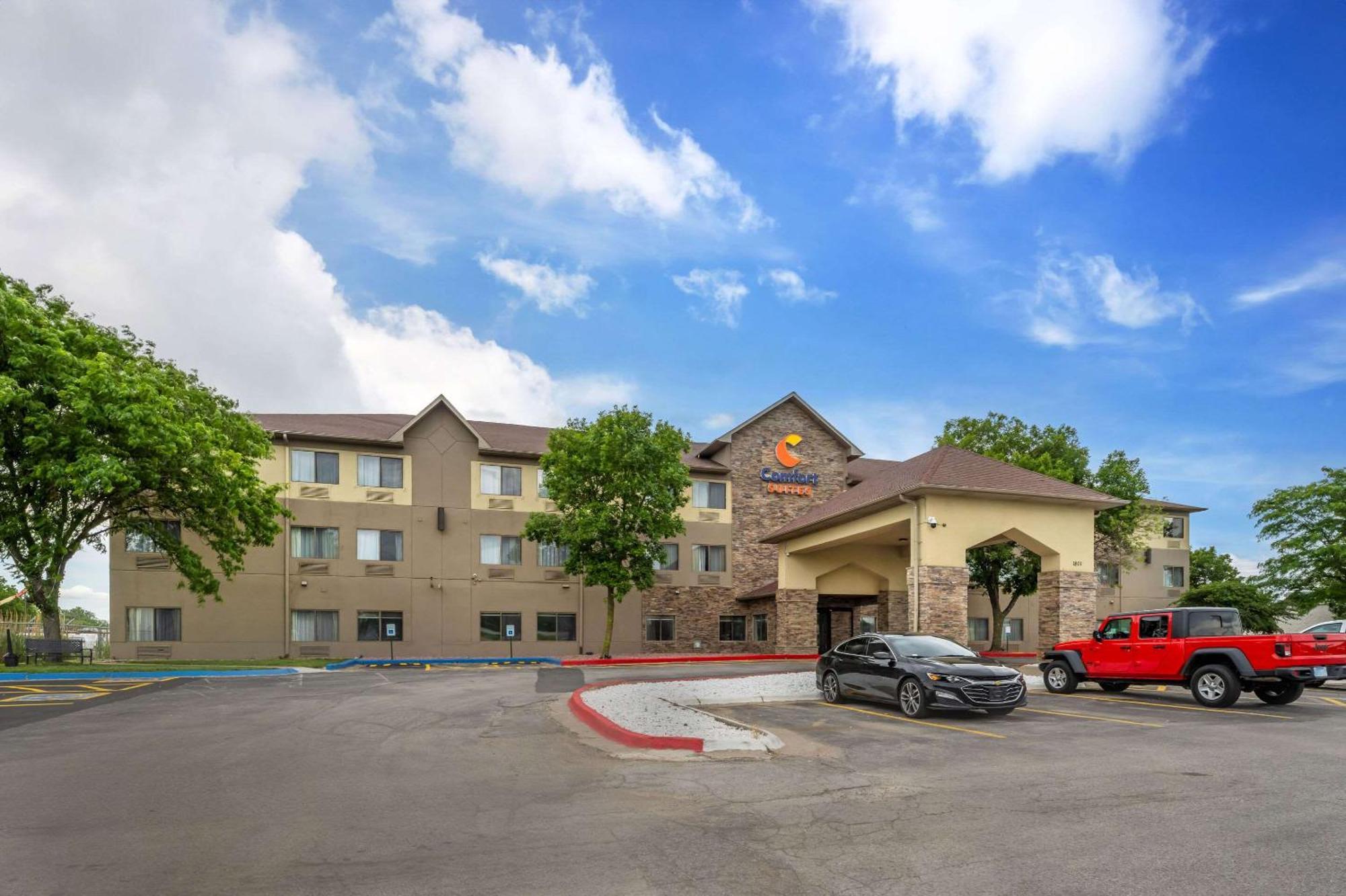Comfort Suites Omaha East-Council Bluffs Zewnętrze zdjęcie